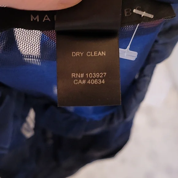 MARC JACOBS navy silk blouse - Picture 7 of 7